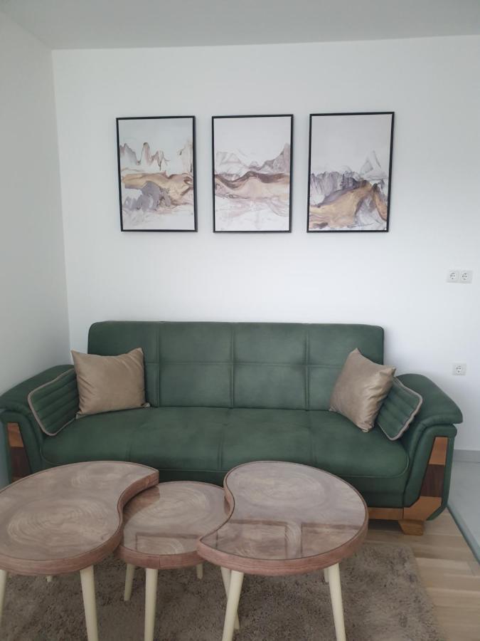 Apartman Viktoria Tuzla Eksteriør bilde